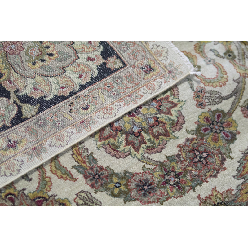 Mountain King Wool Oriental Area Rug, Rectangle 7'10" x 9'10"