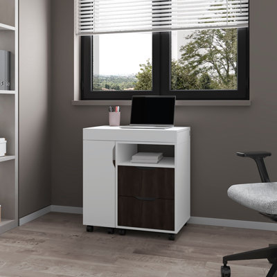 Bureau extensible avec deux tiroirs, des tablettes ouvertes et un mécanisme coulissant