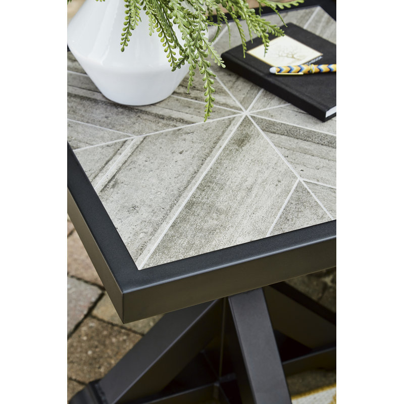 Table basse d'extérieur carrée L 22,25 po x l 22,25 po Kholten