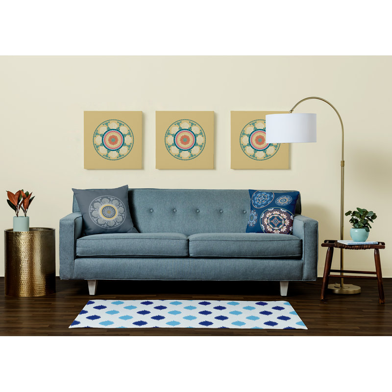 Winooski Chenille Polka Dots Indoor Rug, Rectangle 5' x 7'