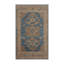 Tapis gris soyeux et moelleux-420460162