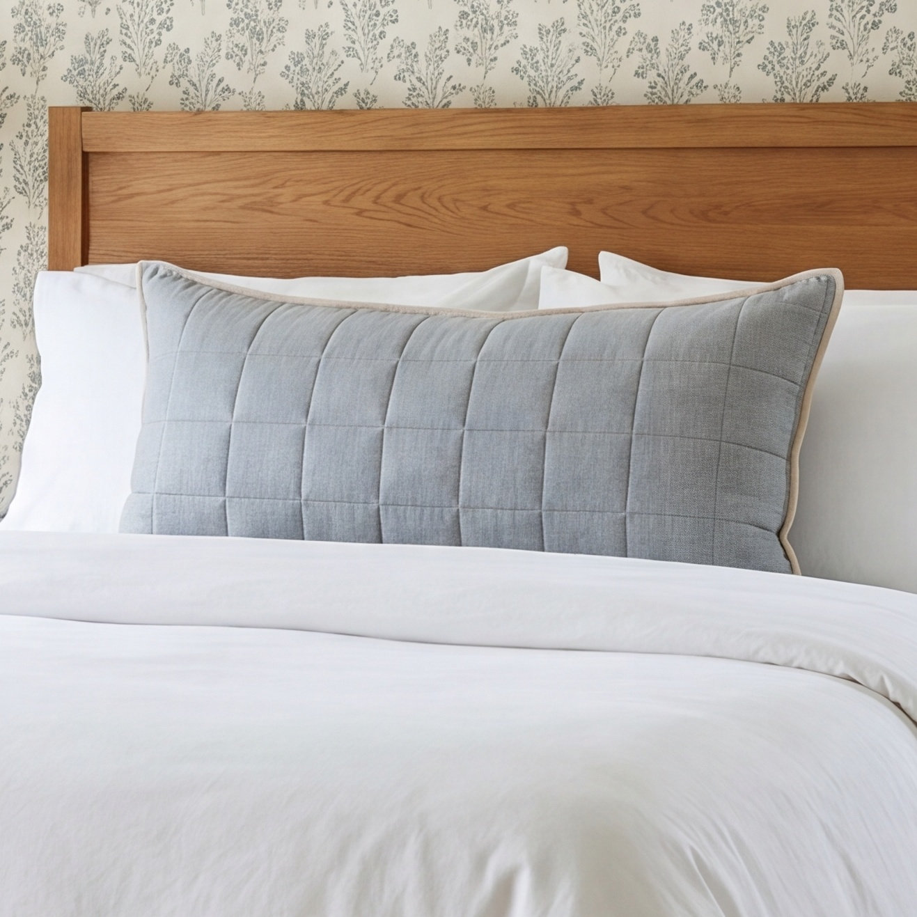 Gana Cotton Pillow Sham, King, Mineral