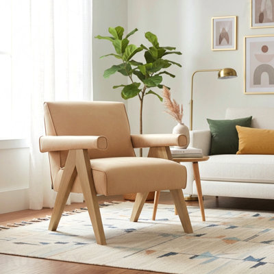 Fauteuil de style moderne recouvert d'un accoudoir en cuir synthétique idéal pour les patios extérieurs - sable