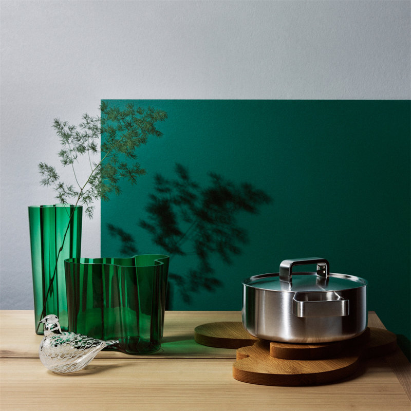 Iittala Stainless Steel Round Casserole with Lid, 3-qt.