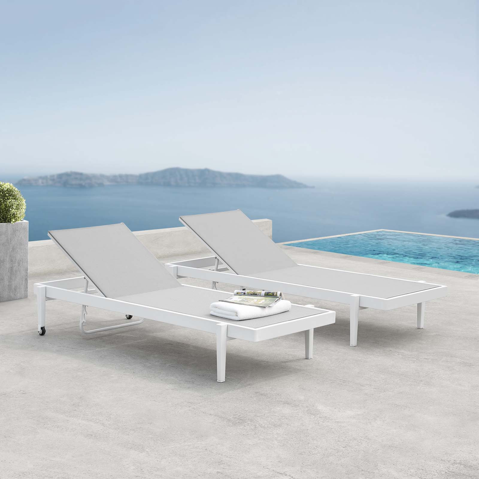 Charleston 29" Patio Chaise Lounge Set