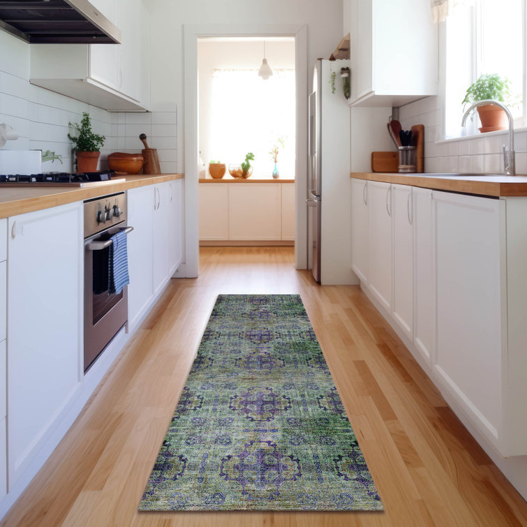 Premium Machine Washable Cerrito AMF557 Purple Rug