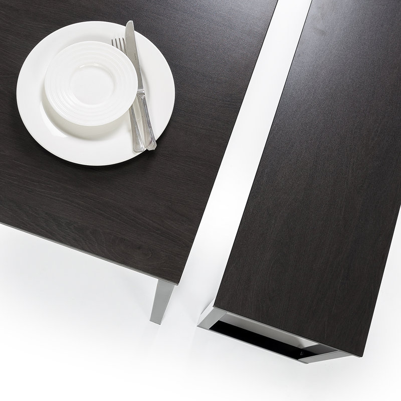 Ensemble de salle à manger pour 4 personnes Santrell, Noir / Espresso