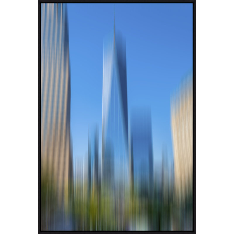 «One World Trade» par Richard Silver - cadre flottant, impression sur toile, H 46,75 po x l 31,75 po x P 1,5 po