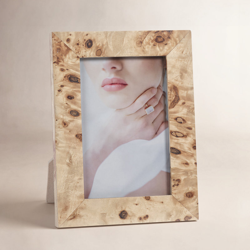 Monterey Burl Veneer/ MDF Picture Frame, L 4 po x H 6 po