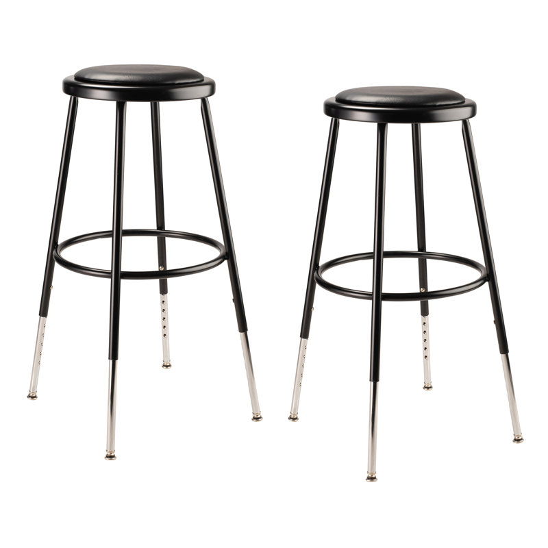 Tabouret de laboratoire à hauteur ajustable, Noir, 25" - 33"
