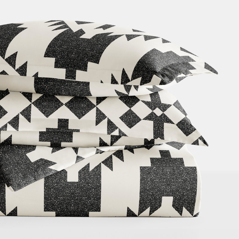 Gray Adobe Diamond Print Reversible Full/Queen Duvet Cover Set