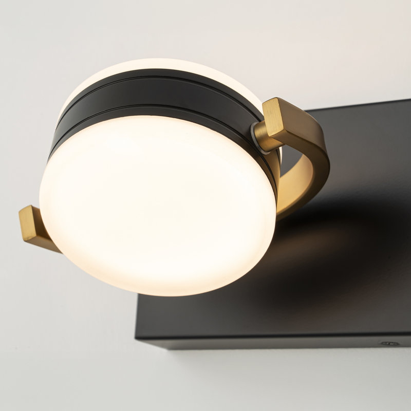 Menekse 3 - Light Dimmable LED Vanity Light