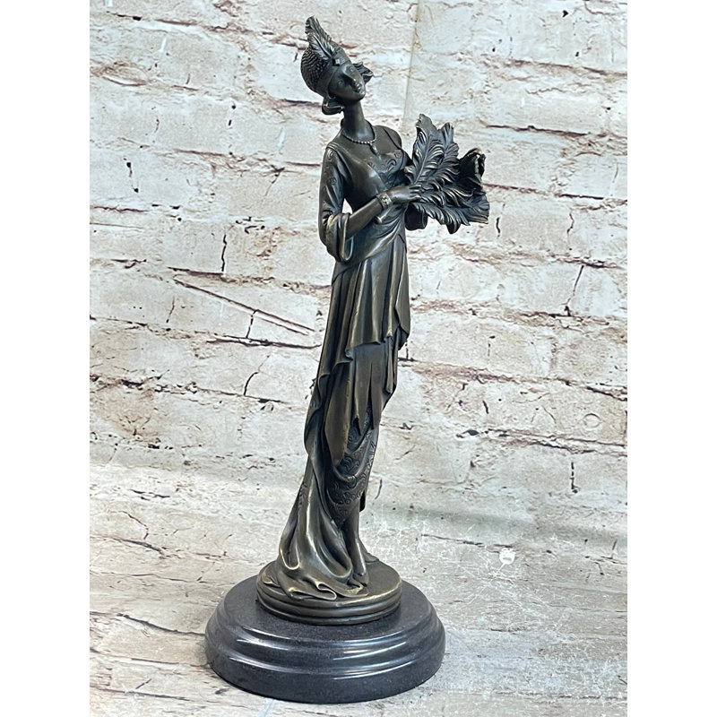 Figurine de sculpture en bronze originale de style art déco signée Aurron, femme de 1920