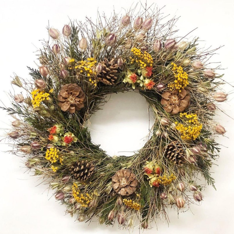 Handcrafted Dried Mixed Assortment 22'' Wreath