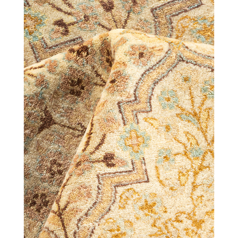 Tapis unique en laine ivoire / brun / beige 6 pi 1 po x 9 pi 1 po Mogul