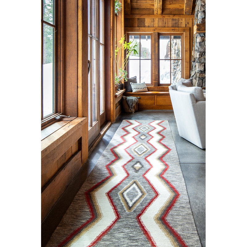 Mesa Wool Southwestern Area Rug, Runner 3' x 8'