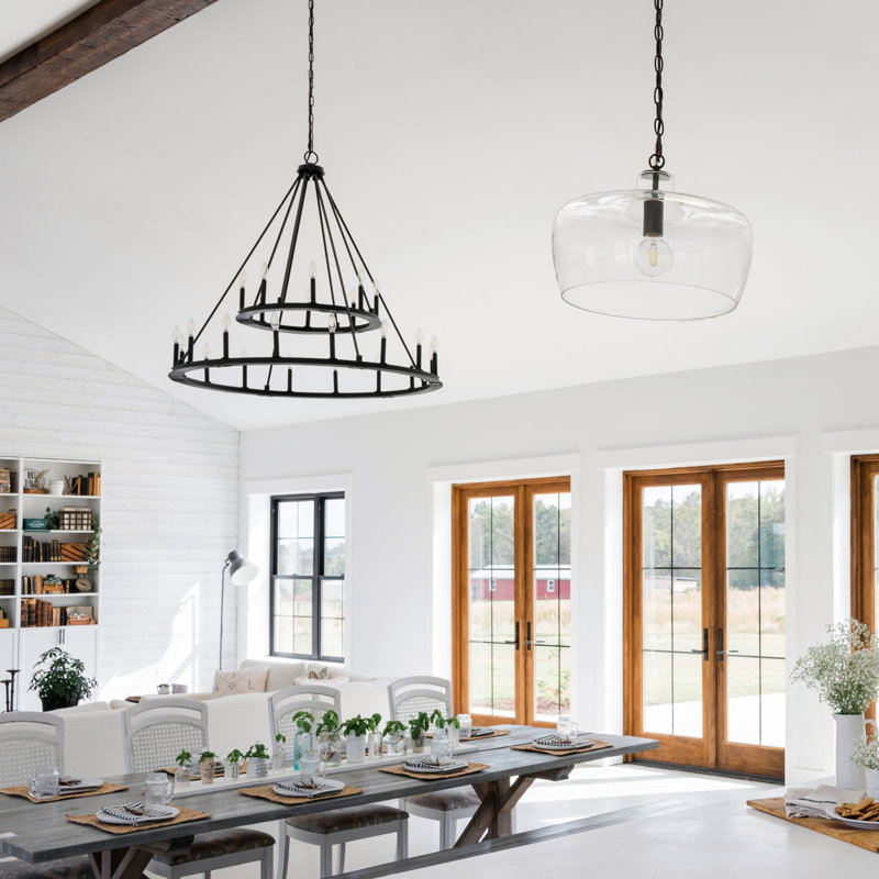 Pekalongan Dimmable Wagon Wheel Chandelier, 24