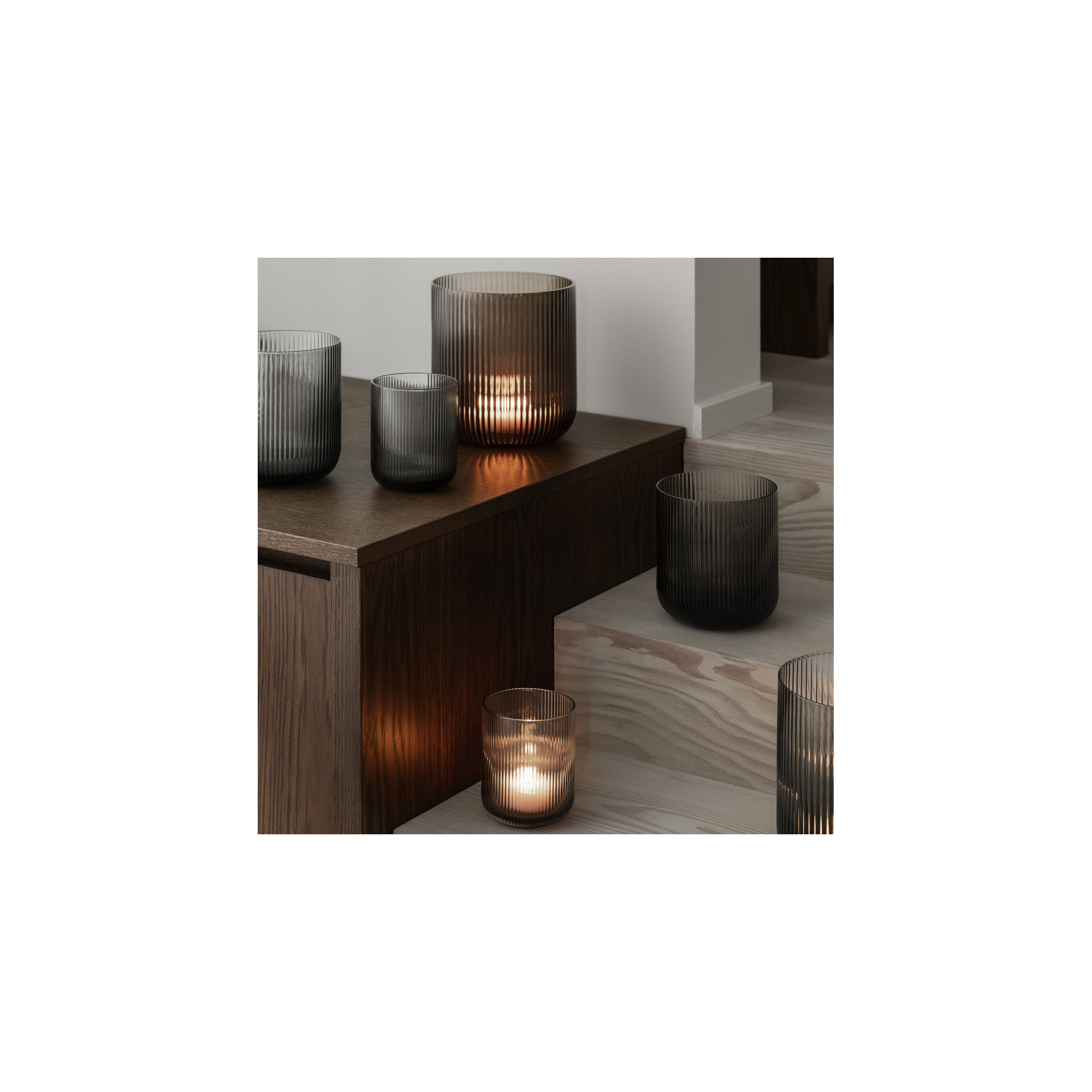 VEN Glass Tabletop Hurricane, 4.7" H x 3.7" W x 3.7" D, Smoke