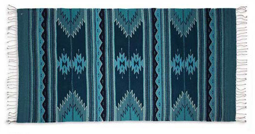 Tapis bleu à motif géométrique Tren Stockholm