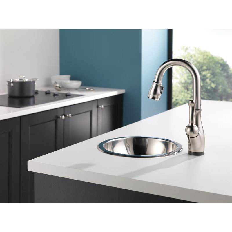 Robinet de bar tactile rétractable avec poignées Leland, ACIER INOXYDABLE SPOTSHIELD