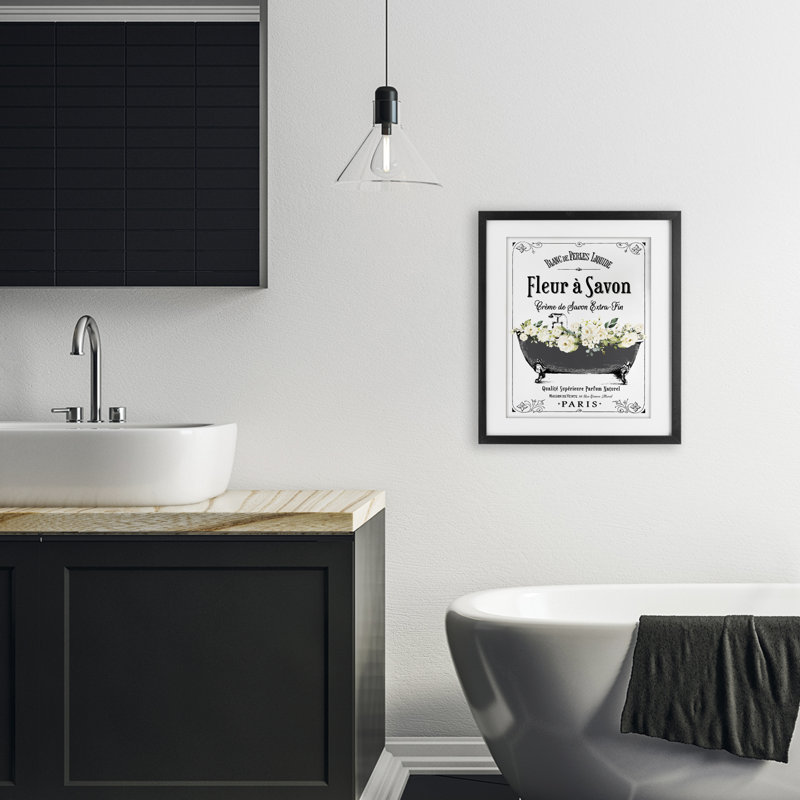 «French Flower Bathaign», reproduction encadrée sous verre, avec lettres et doublure, H 16 po x l 13 po, Cadre noir minuit