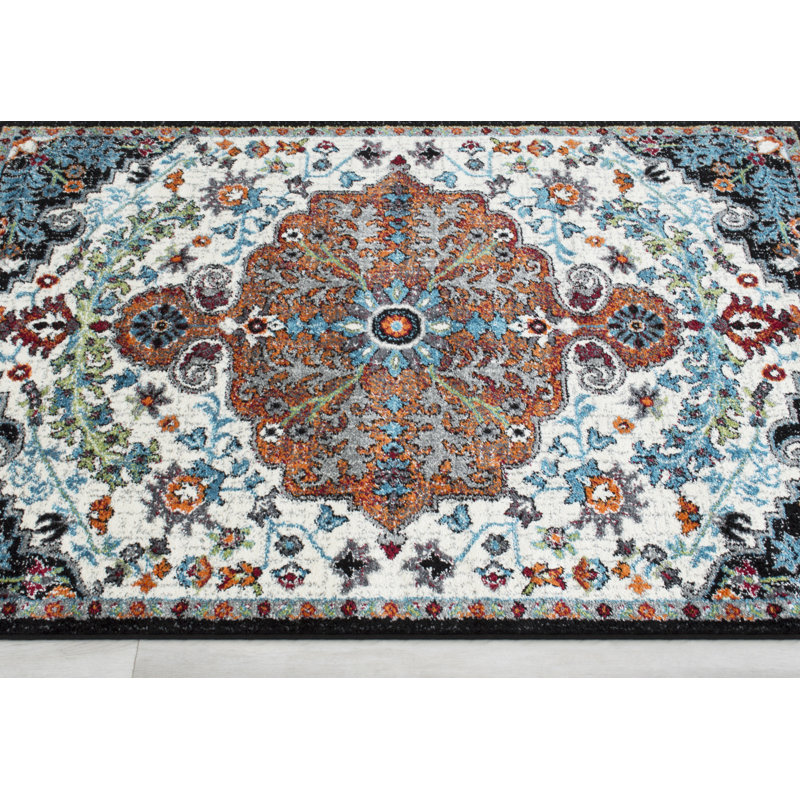 Buchan Oriental Indoor Rug, Rectangle 5' x 7'