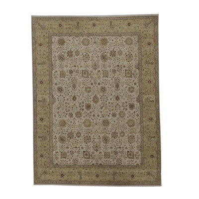 Wool Oriental Area Rug in Gold