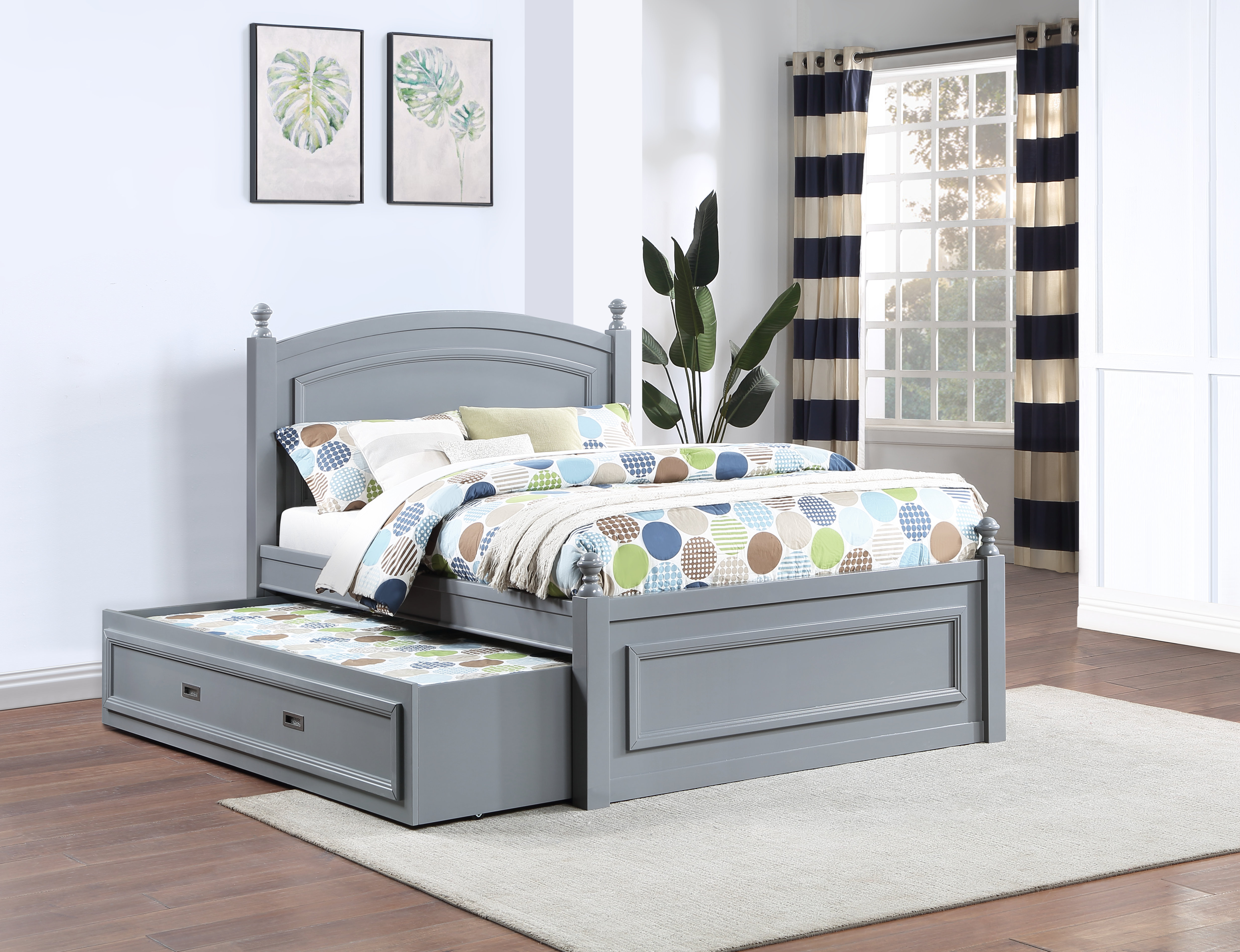 Kids full size bed with deals trundle