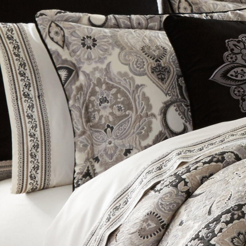 Guiliana King 4Pc. Comforter Set, King Comforter + 2 King Shams