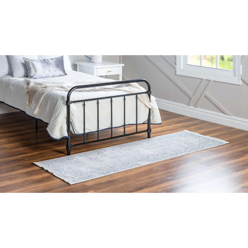Gabbs Oriental Indoor Rug, Runner 2'2" x 6'