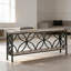 Console de style industriel à 2 niveaux avec grain de bois rétro et détails en métal noir, parfaite pour les espaces étroits et polyvalente