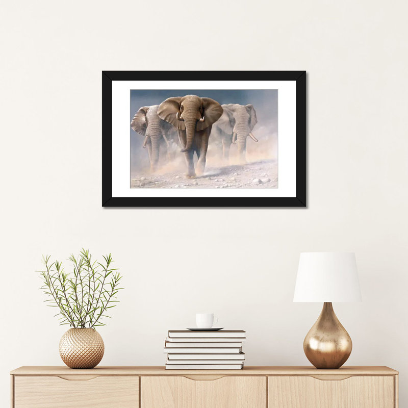«Run Elephants I», impression sur toile, Papier d'art encadré noir, Blanc, H 16 po x l 24 po x P 1 po