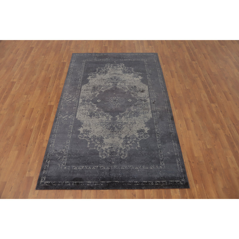 Tapis gris raffiné à médaillon traditionnel 5 x 8
