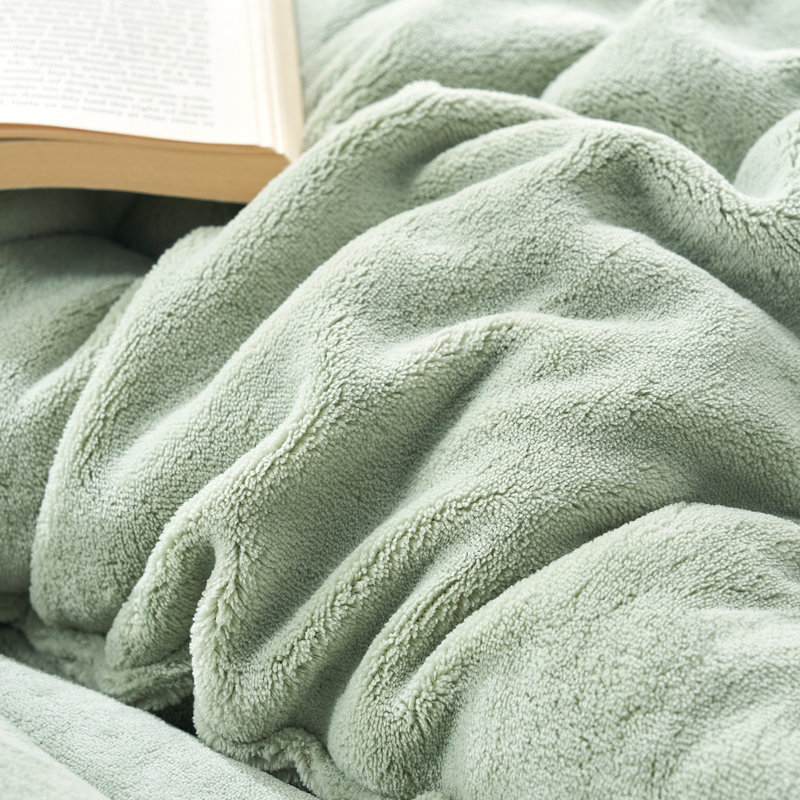 Warmer than Warm - Coma Inducer Oversized Comforter Set - Desert Sage, Twin Extra Long Comforter + 1 Standard Sham