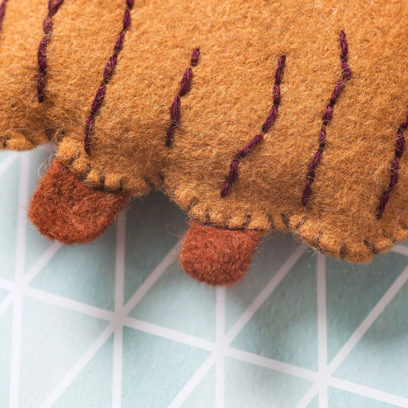 Highland Cow Felt Craft Mini Kit MKCOW1F