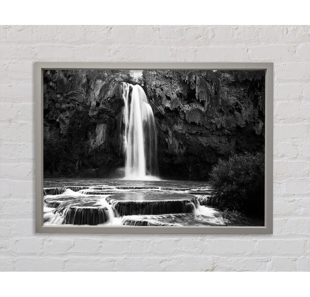 Hidden Woodland Waterfall Rocks B N W - Einzelbildrahmen Kunstdrucke auf Leinwand