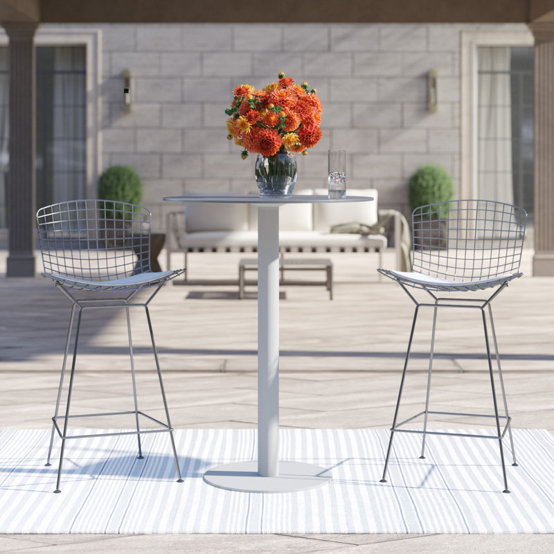 Skiff Outdoor Round Bar Table