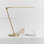 Lampe de bureau à DEL industrielle 20 po Libra, abat-jour réglable, port USB-C et gradateur à bouton tactile
