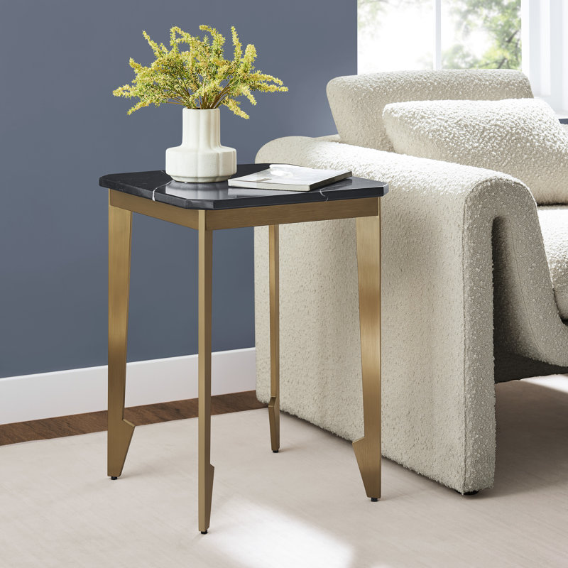 Table de bout, Or