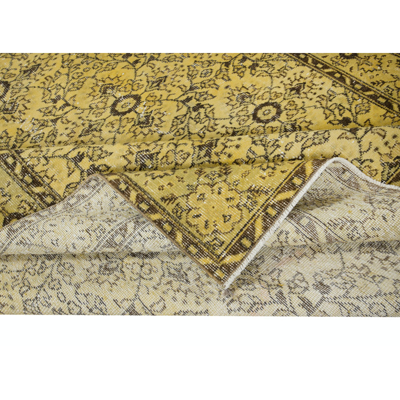 Tapis turc jaune recyclé 6,6 x 9,7 pi, motif floral fabriqué à la main