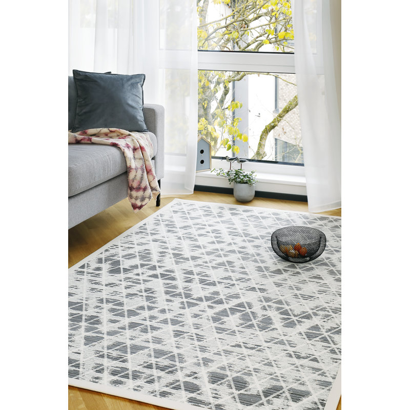 Kuma Geometric Hand Woven Area Rug, Rectangle 140 x 200cm