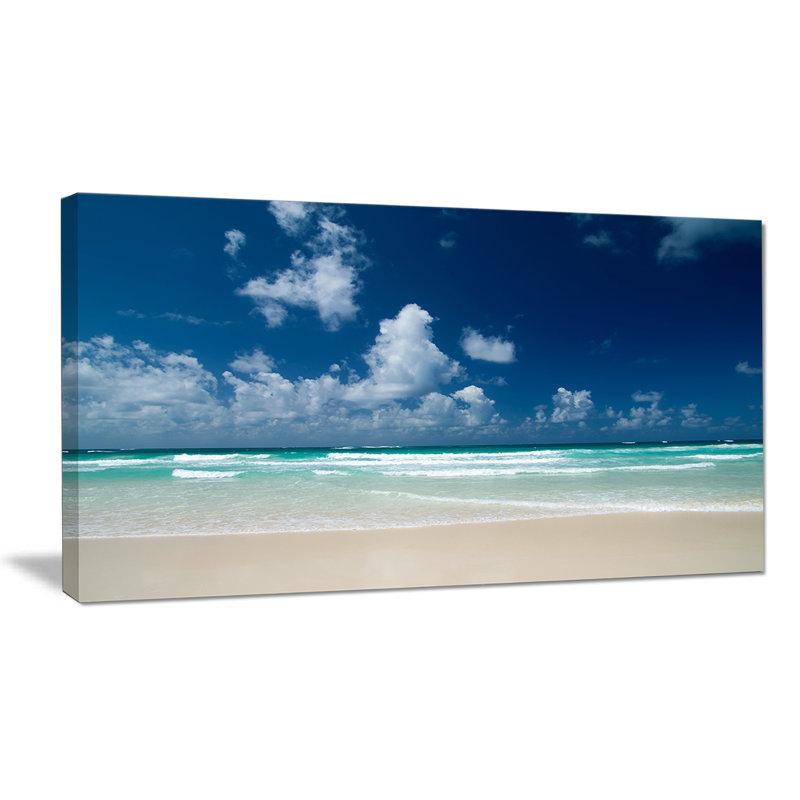 Reproduction de photo sur toile tendue, "blue blue sky on winter day", H 20 po x l 40 po x P 1po