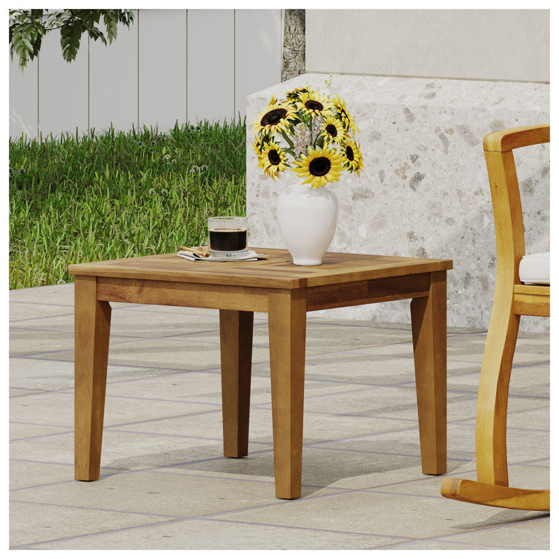 Table d'appoint extérieure en bois d'acacia Hampton, finition naturelle, carré 20 po