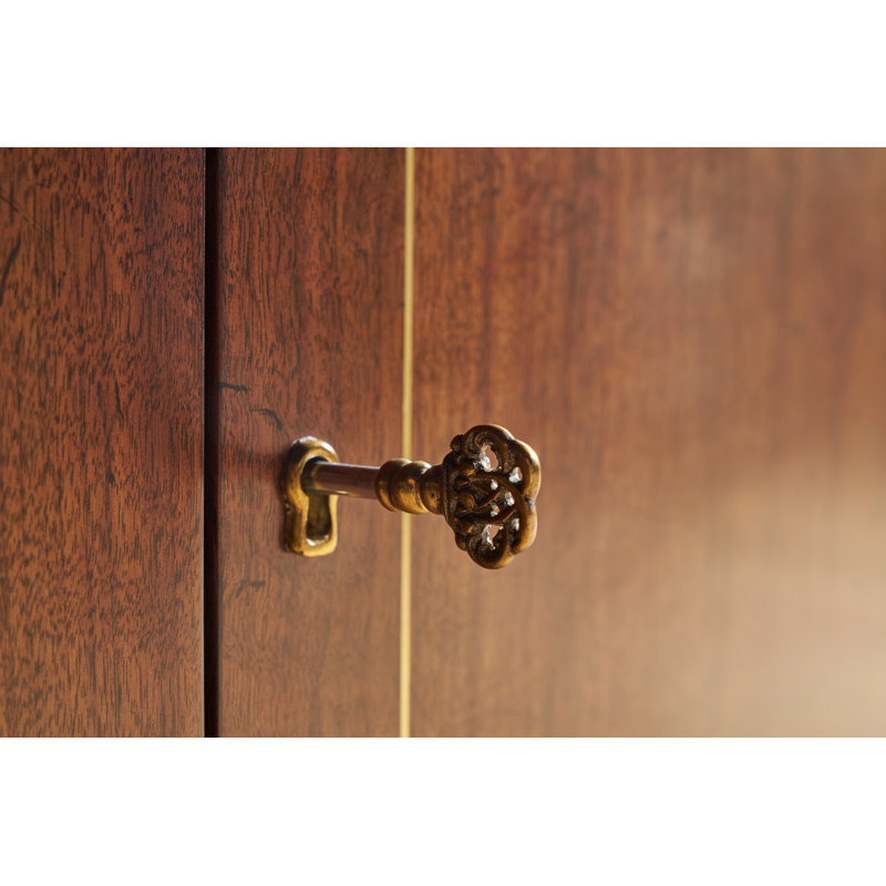 Tilbury Chest