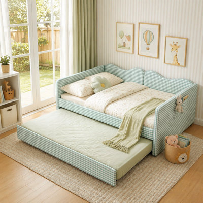 Daybed with Pull-Out Trundle Bed