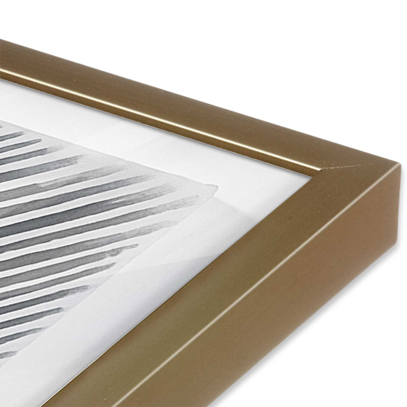 Illusion linéaire II, H 13,75 po x l 13,75 po, Cadre simple brossé doré