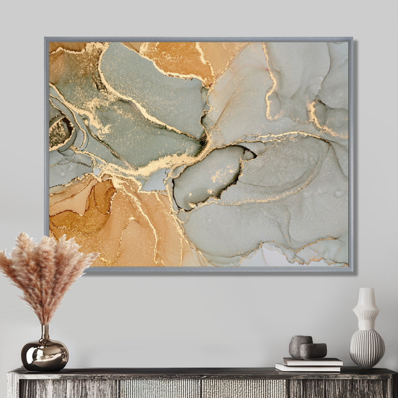 «Brown Luxury Abstract Fluid IV», peinture sur toile, H 34 po x l 44 po, Reproduction avec cadre flottant, Argent argent