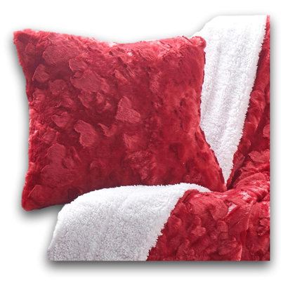  Luxury Valentine Hearts Candy Apple Pillow Cover