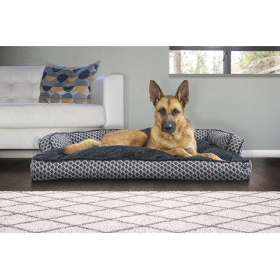 Geometric Polyester Pet Bed