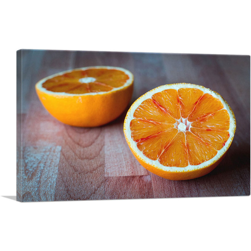 Orange Cut in Half - Reproduction de photo sur toile tendue, H 26 po x l 40 po x 1,5 po